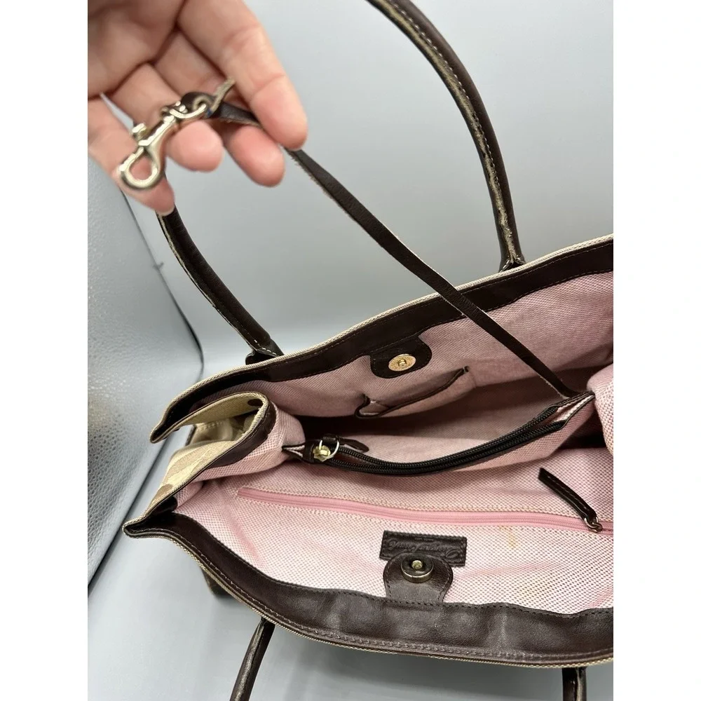 Dooney & Bourke Handbag Large Zipper Tote Duck Print Purse Shoulder Bag‎ Leather